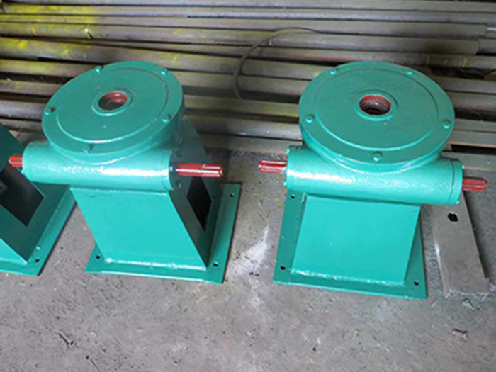 手搖螺桿啟閉機(jī)